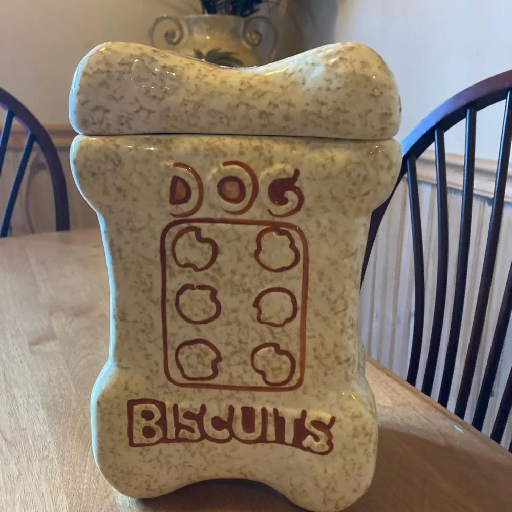 Dog Biscuit treat jar